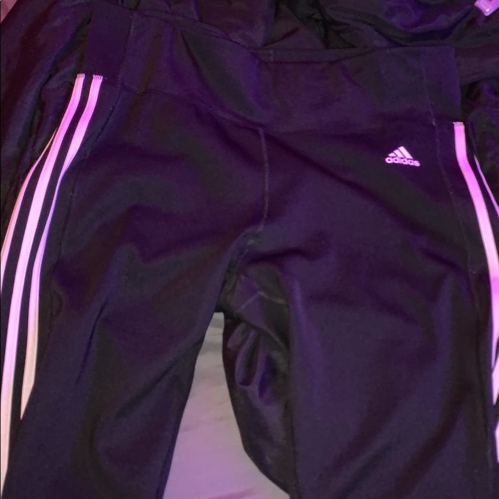 Adidas 3 Stripe Leggings ‼️